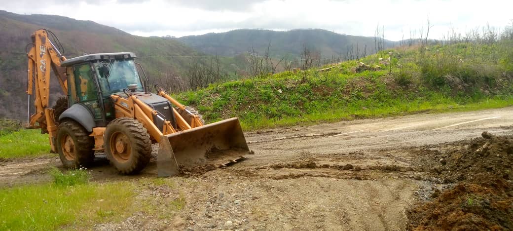 Cleaning a culvert, digging a rainwater ditch, and removing soil erosion in the village of Beit Malik – Qastal Ma’af district