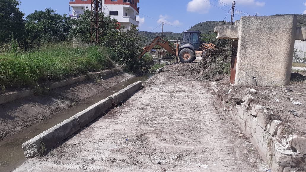 Improving water drainage efficiency through on-site maintenance work in the Lattakia countryside