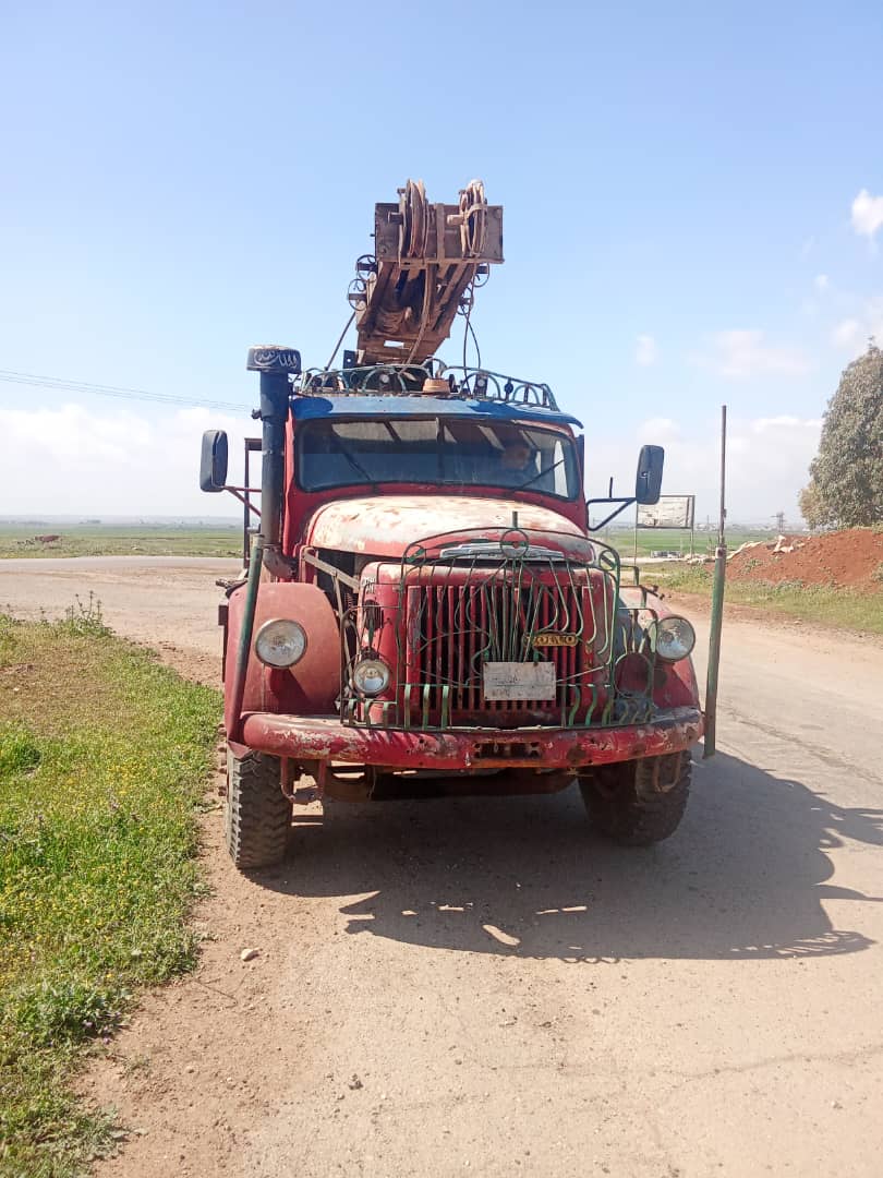 In order to protect groundwater from depletion, the Water Authority in the Directorate of Water Resources in Daraa Governorate continues its efforts to curb the phenomenon of random well digging