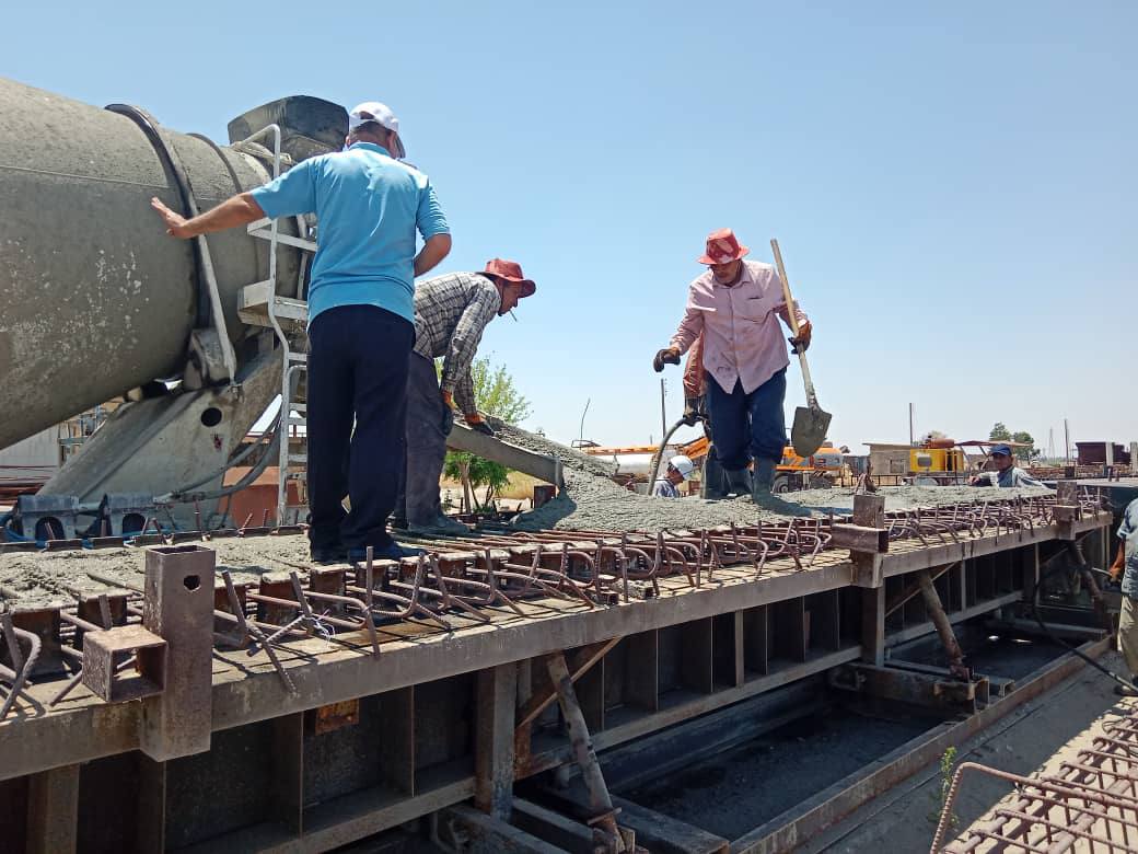 The Directorate of Construction and Building is following up on the preparation of bridge rehabilitation elements at the Qoures factory in Aleppo governorate.