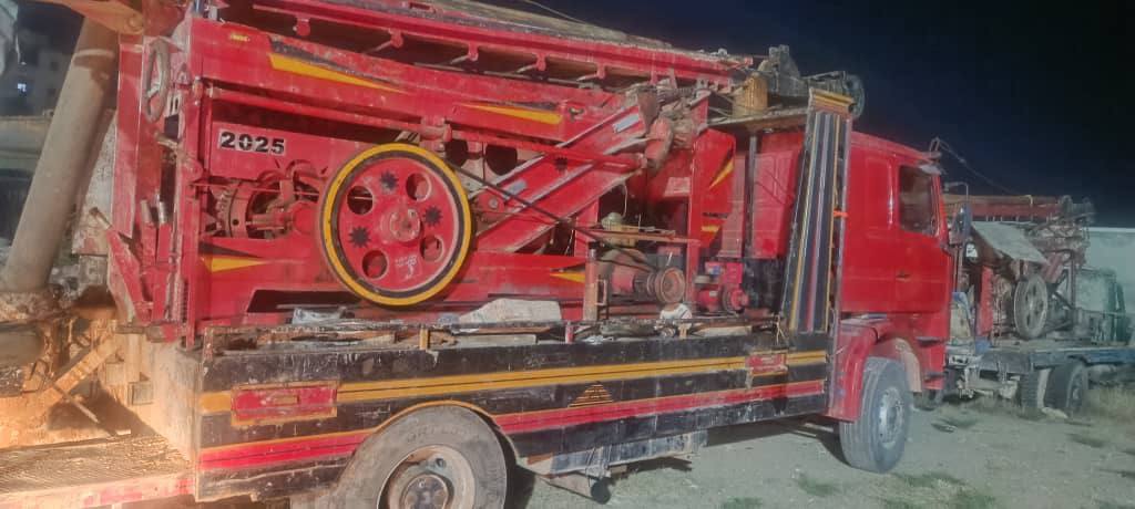 Confiscation of illegal drilling machinery in the southern Aleppo countryside as part of efforts to protect water resources.
