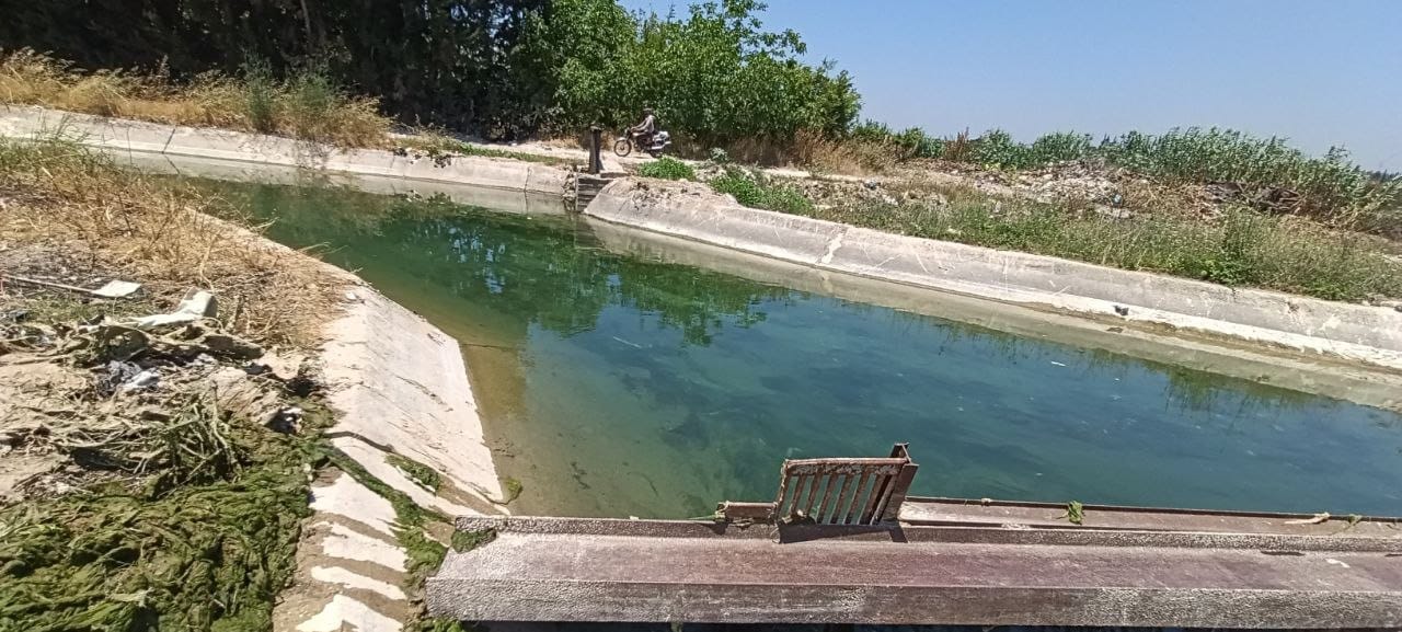 The Water Resources Directorate continues to organise irrigation courses... and the second course has started in the Sufraqia sector and Kafr Dabil networks.