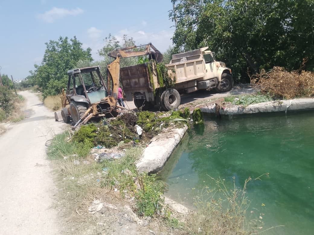 The Water Resources Directorate in Latakia continues dredging the main canals